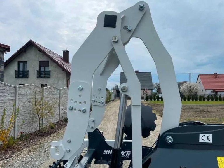 agregat-talerzowy-kamer-heavy-3000-brona-talerzowa-z-hydropakiem-03