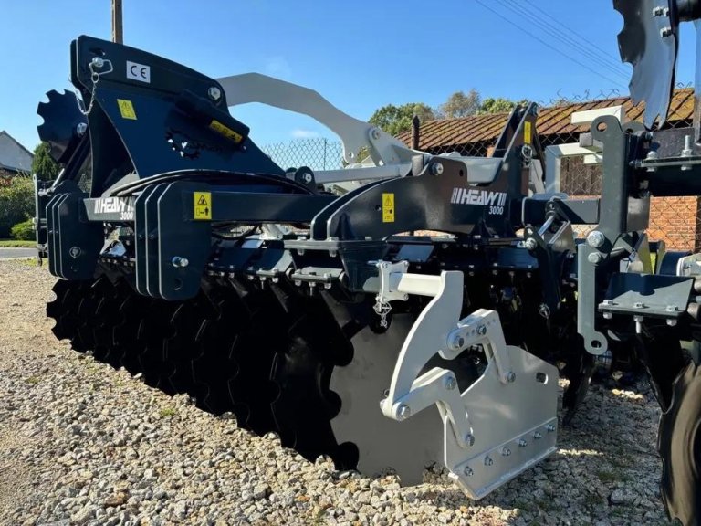 agregat-talerzowy-kamer-heavy-3000-brona-talerzowa-z-hydropakiem-01